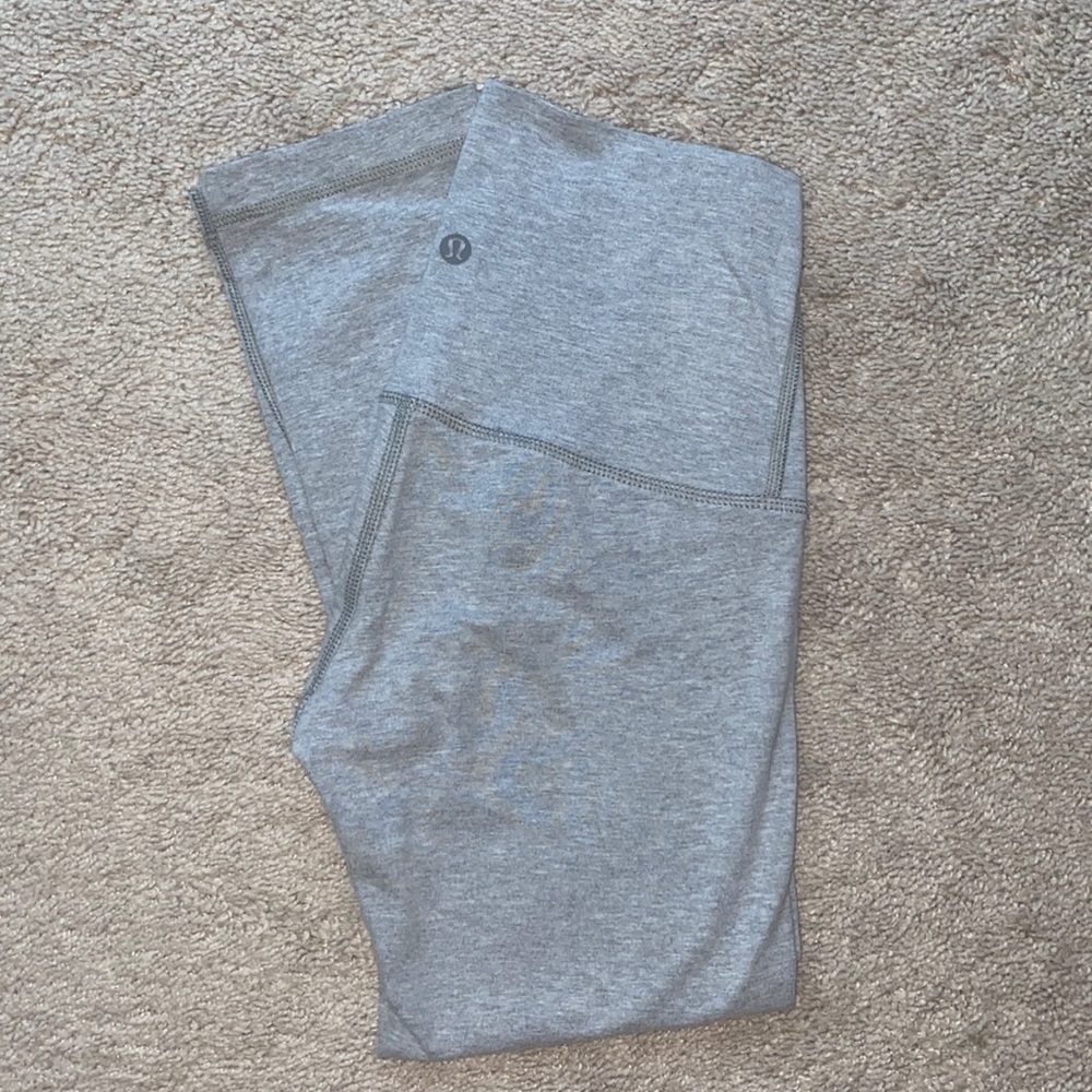 Lululemon wunder under